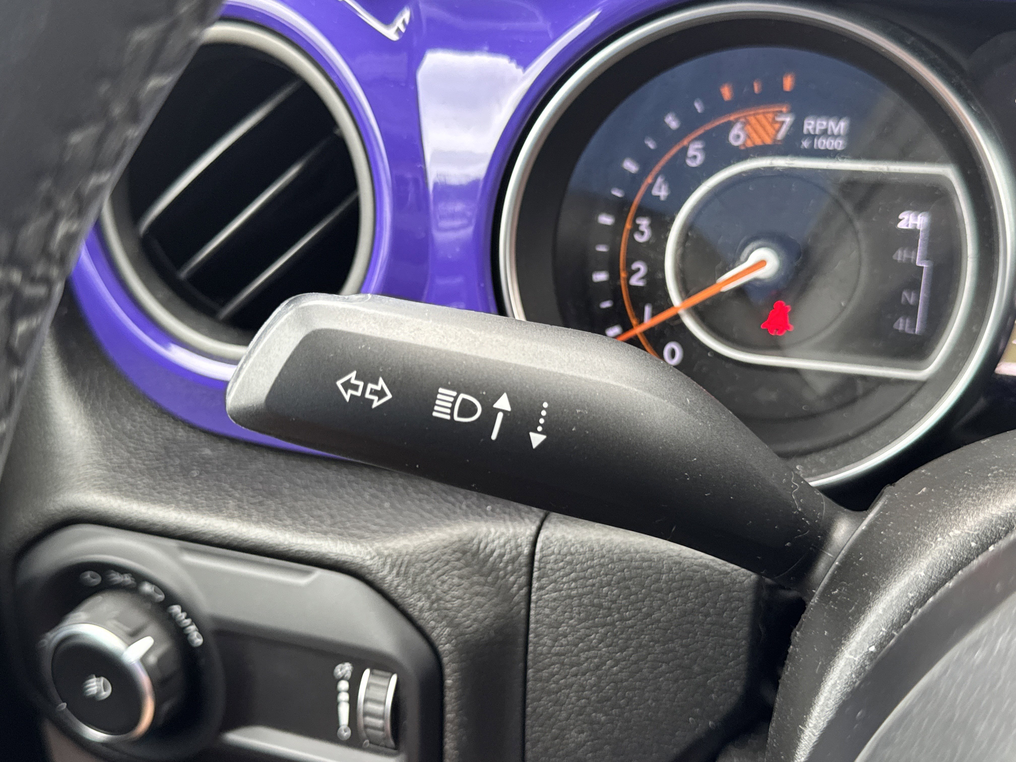 Used 2023 Jeep Wrangler Unlimited Sport AWD/4WD image 16