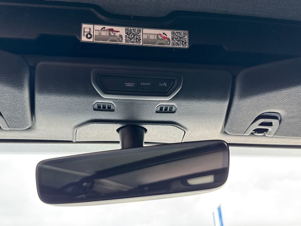 Certified 2023 Jeep Wrangler Unlimited Sahara image 24