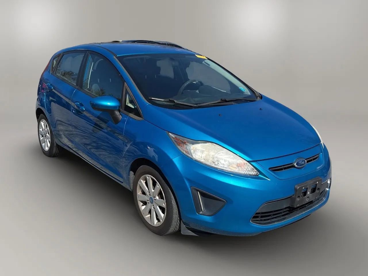Used 2012 Ford Fiesta SE image 3
