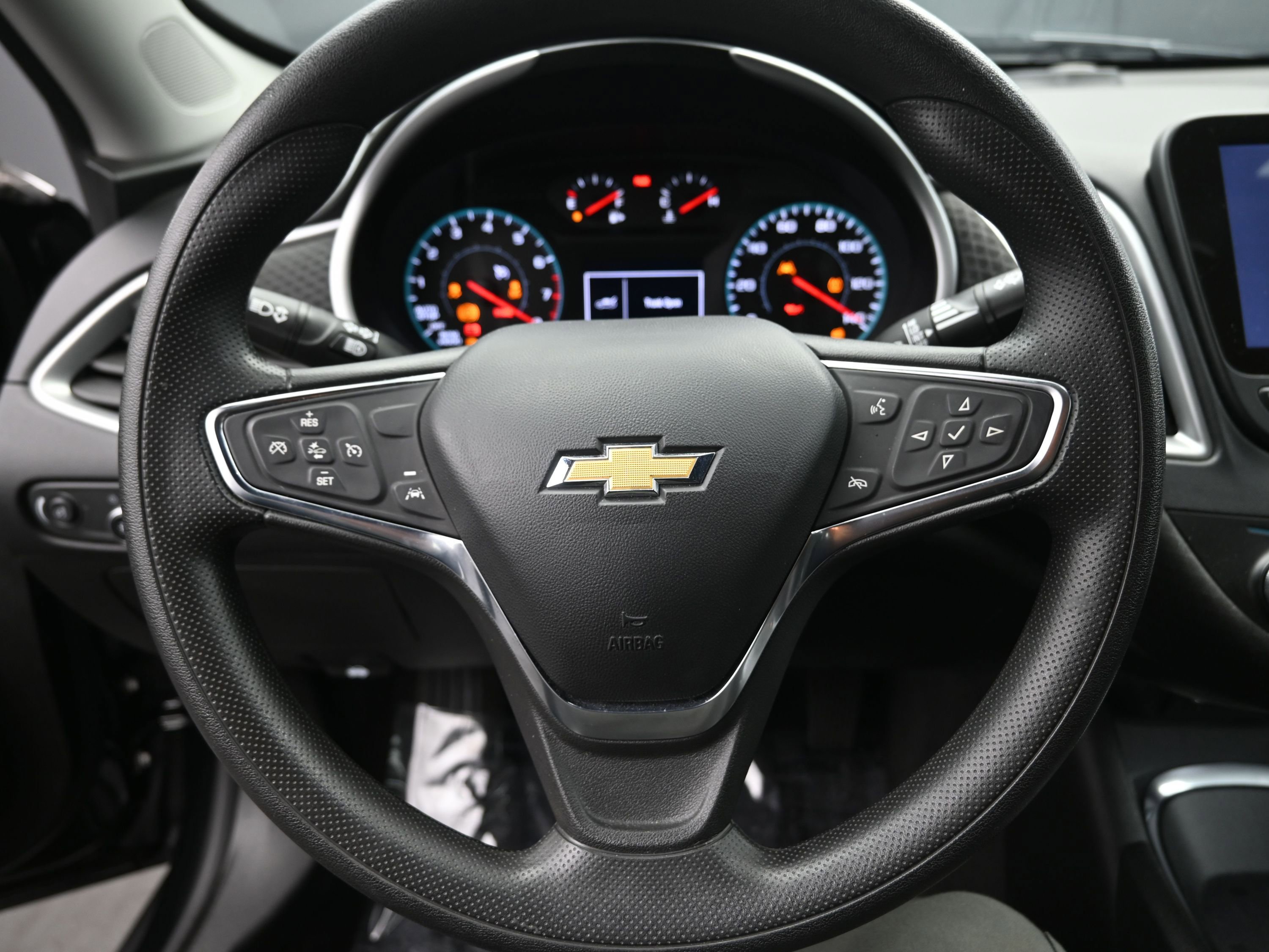Used 2024 Chevrolet Malibu LT image 13