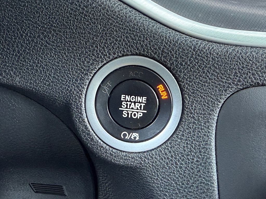 Used 2020 Dodge Charger SXT image 28