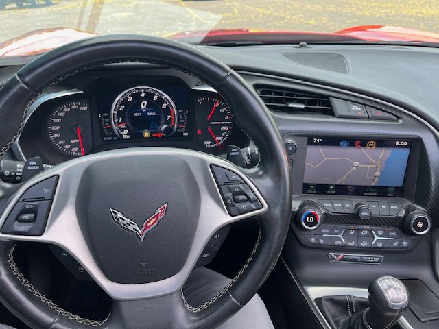 Used 2015 Chevrolet Corvette Stingray Coupe w/ 2LT Preferred Equipment Group image 12