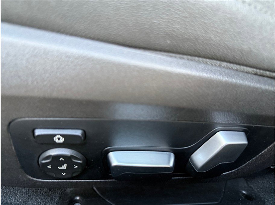 Used 2020 BMW M340i w/ Parking Assistance Package image 29