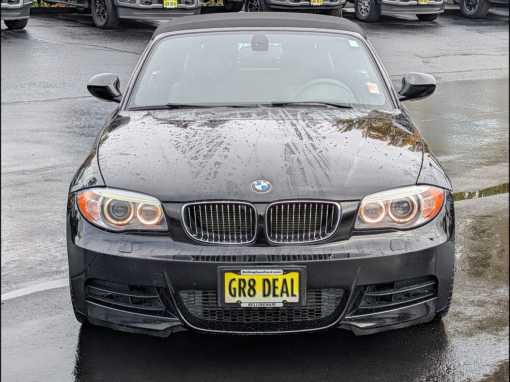Used 2012 BMW 135i Convertible RWD image 2