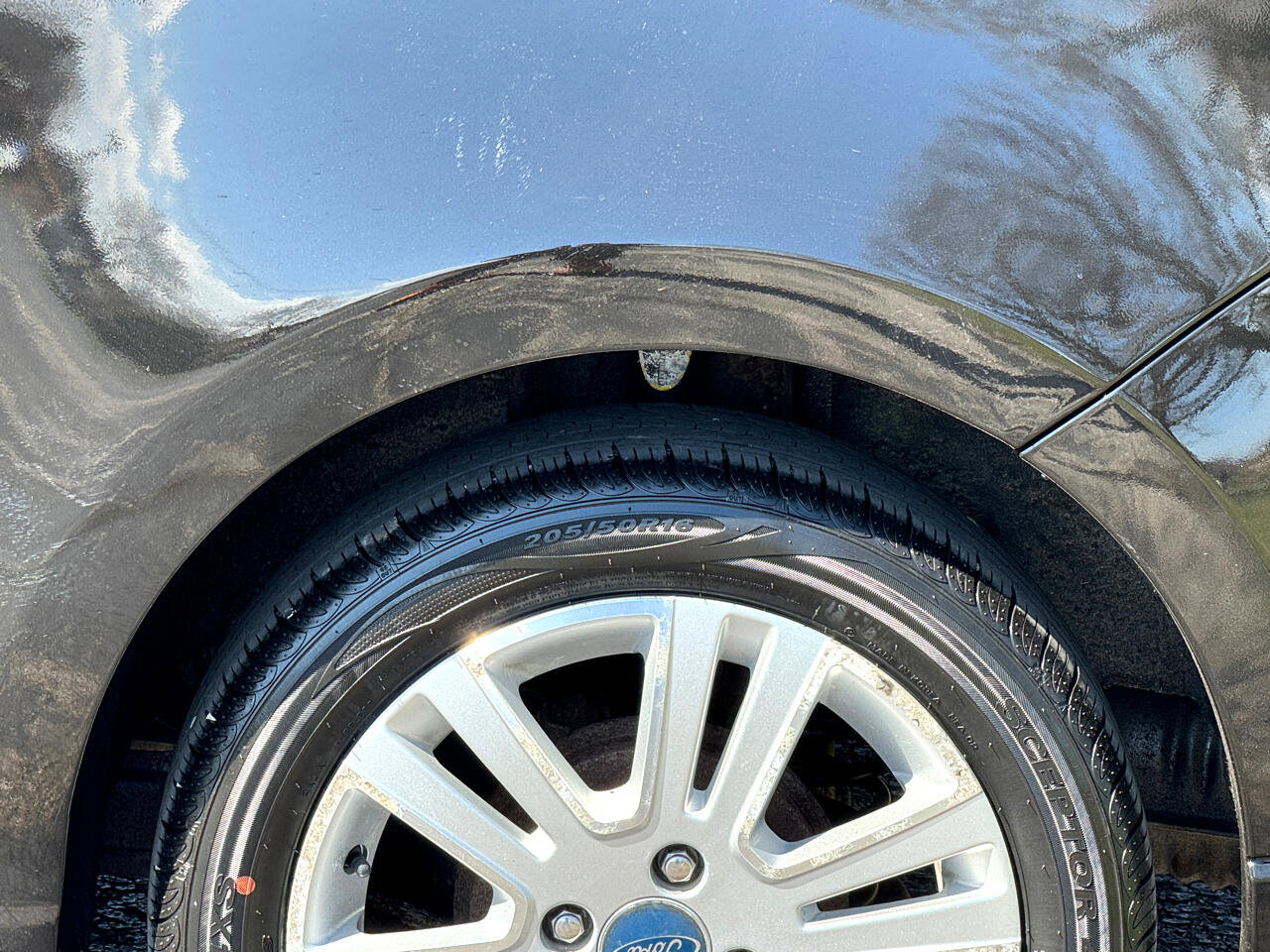 Used 2009 Ford Focus SE image 9