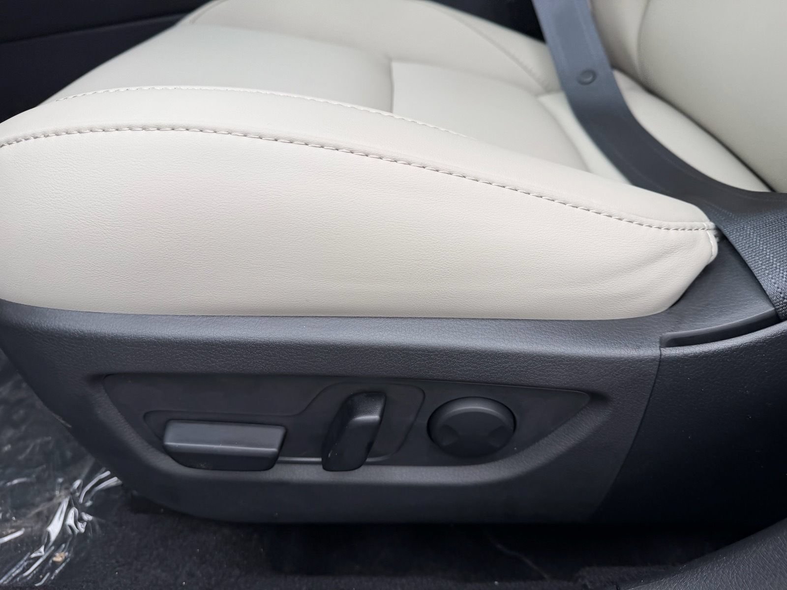 New 2026 MAZDA CX-30 AWD 2.5 S w/ Select Sport Pkg image 21