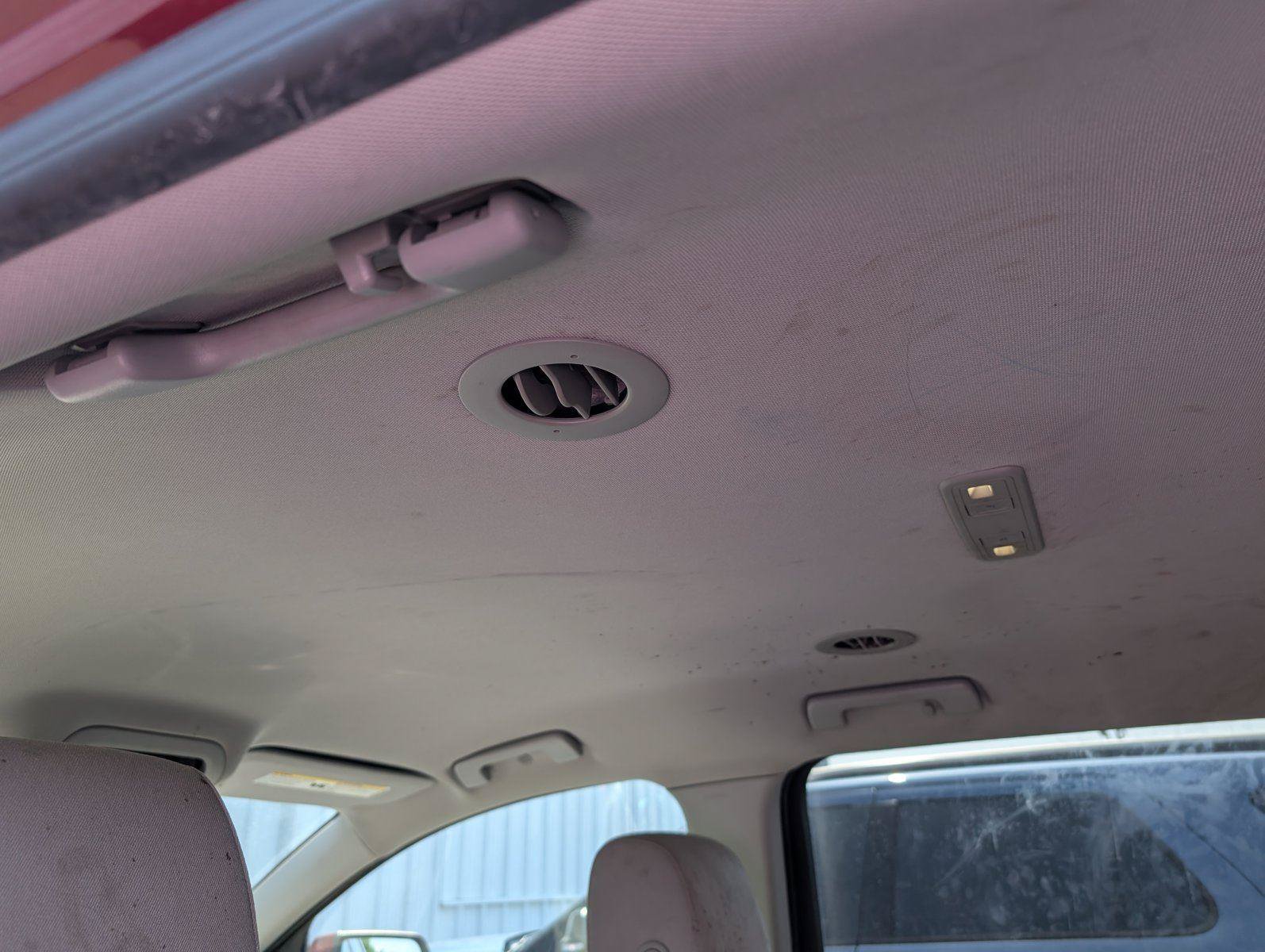 Used 2018 GMC Acadia SLE FWD image 28