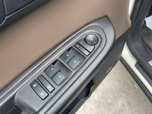 Used 2014 GMC Acadia SLT w/ Technology Package AWD/4WD image 21