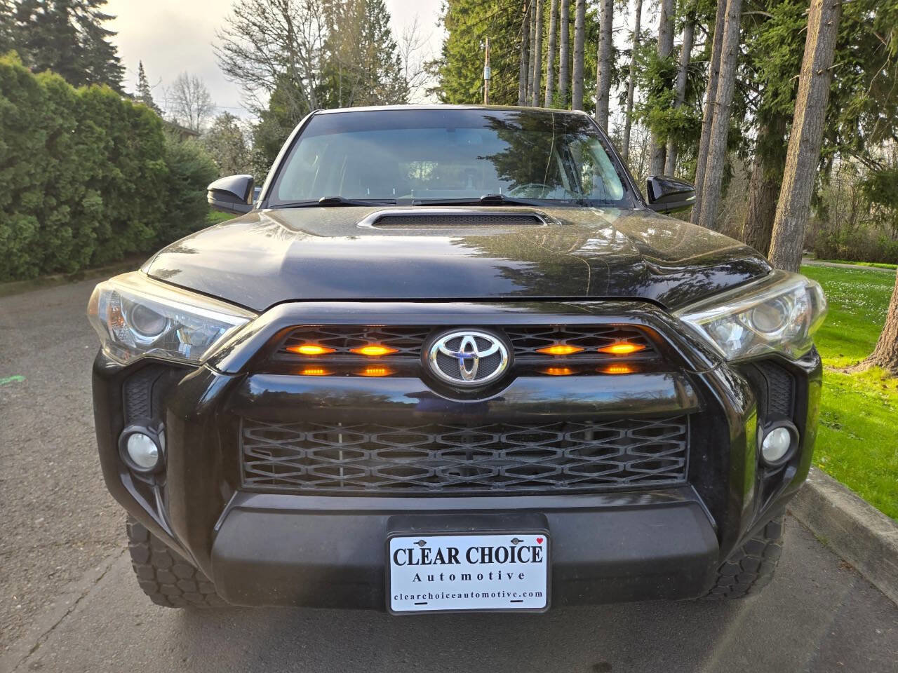 Used 2015 Toyota 4Runner Trail Premium image 1