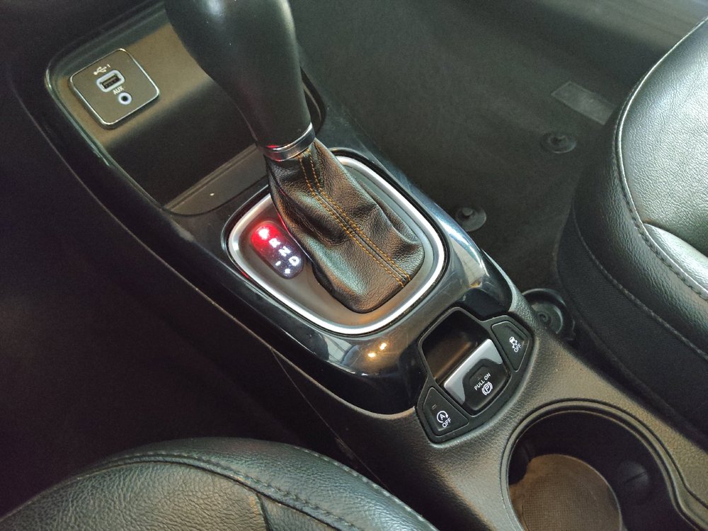 Used 2020 Jeep Compass Limited FWD image 26