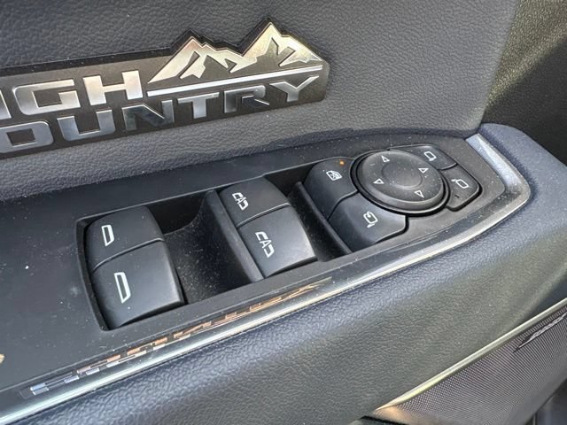 Used 2023 Chevrolet Silverado 1500 High Country AWD/4WD image 13