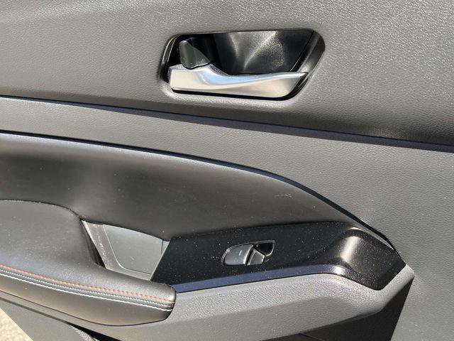 Used 2023 Nissan Altima 2.5 SR w/ SR Premium Package FWD image 23