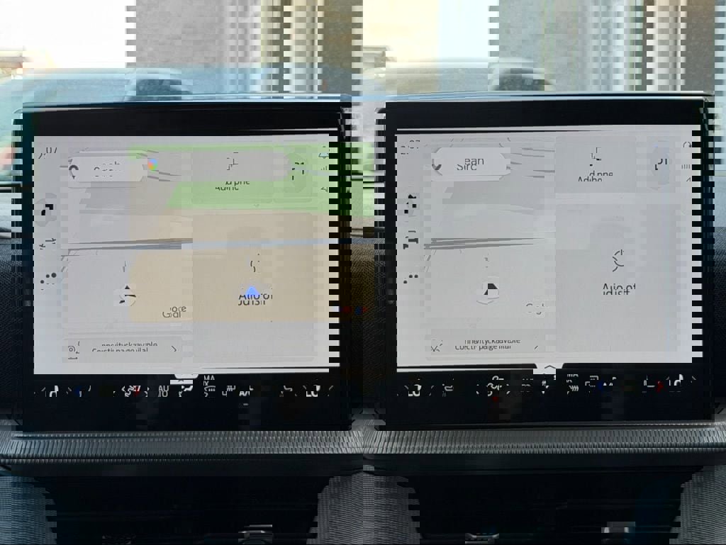 New 2026 Ford Explorer Active RWD image 46