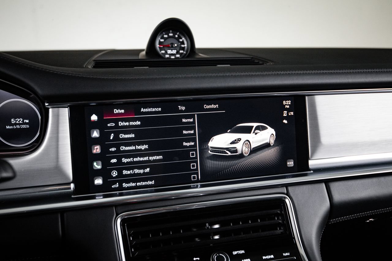 Certified 2023 Porsche Panamera GTS AWD/4WD image 18
