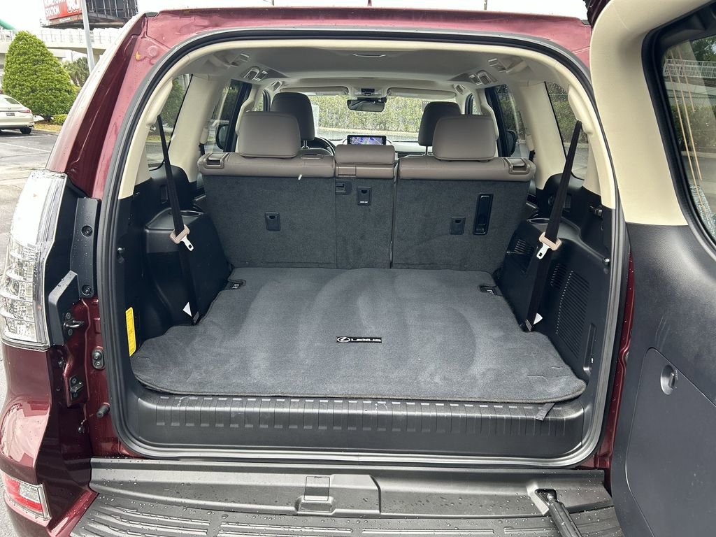 Used 2022 Lexus GX 460 Premium w/ Premium Package AWD/4WD image 13