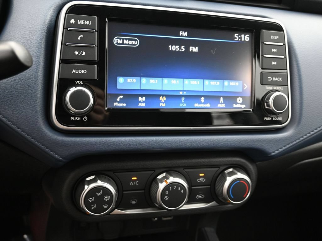 New 2025 Nissan Versa SV w/ Trunk Package FWD image 18