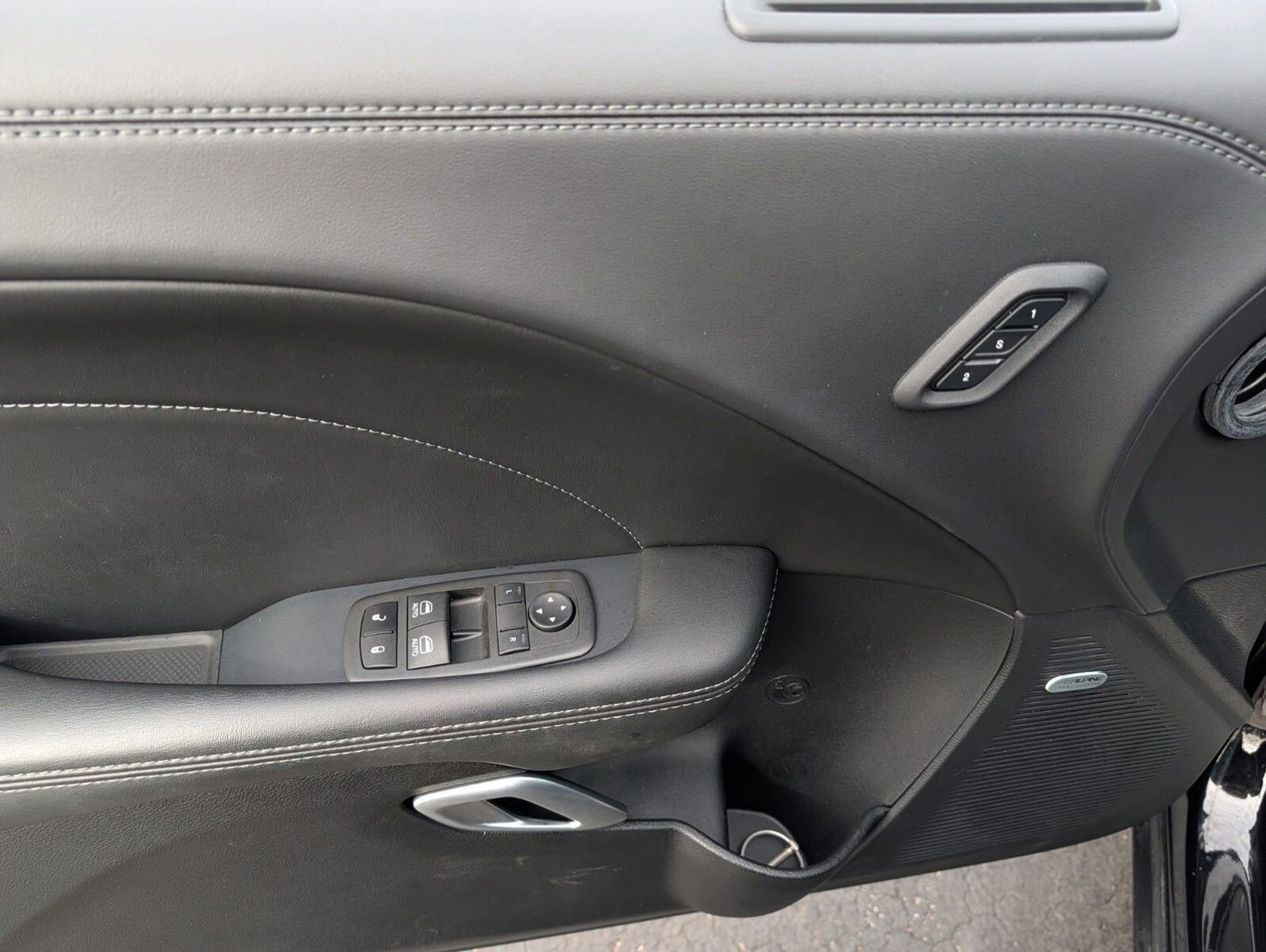 Used 2022 Dodge Challenger R/T Scat Pack w/ Shaker Package image 33