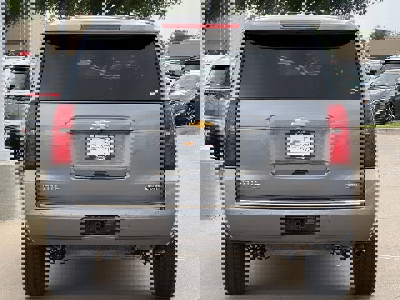 Used 2018 Chevrolet Tahoe Premier RWD image 5