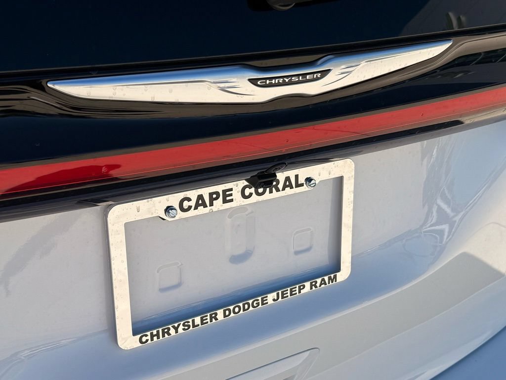 New 2026 Chrysler Pacifica Pinnacle FWD image 36