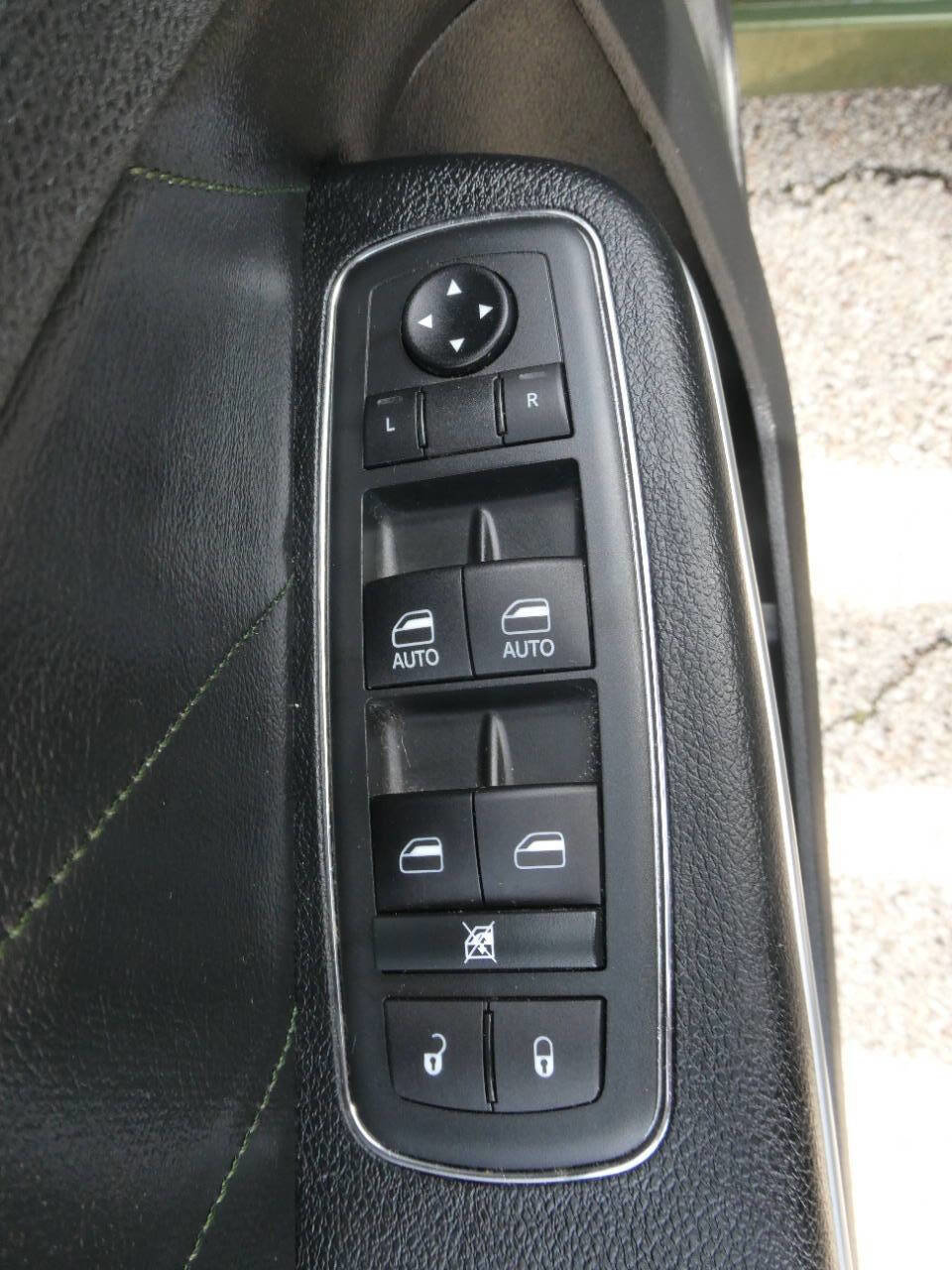 Used 2020 Dodge Charger Scat Pack w/ Navigation & Travel Group RWD image 19