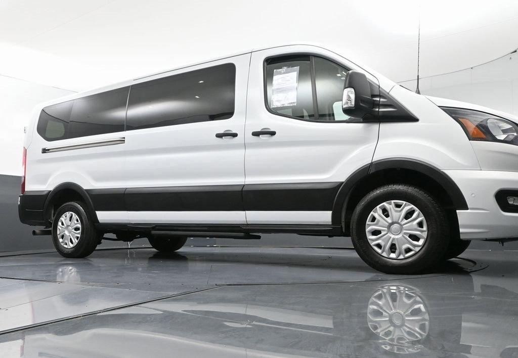 Used 2023 Ford Transit 350 XLT image 37