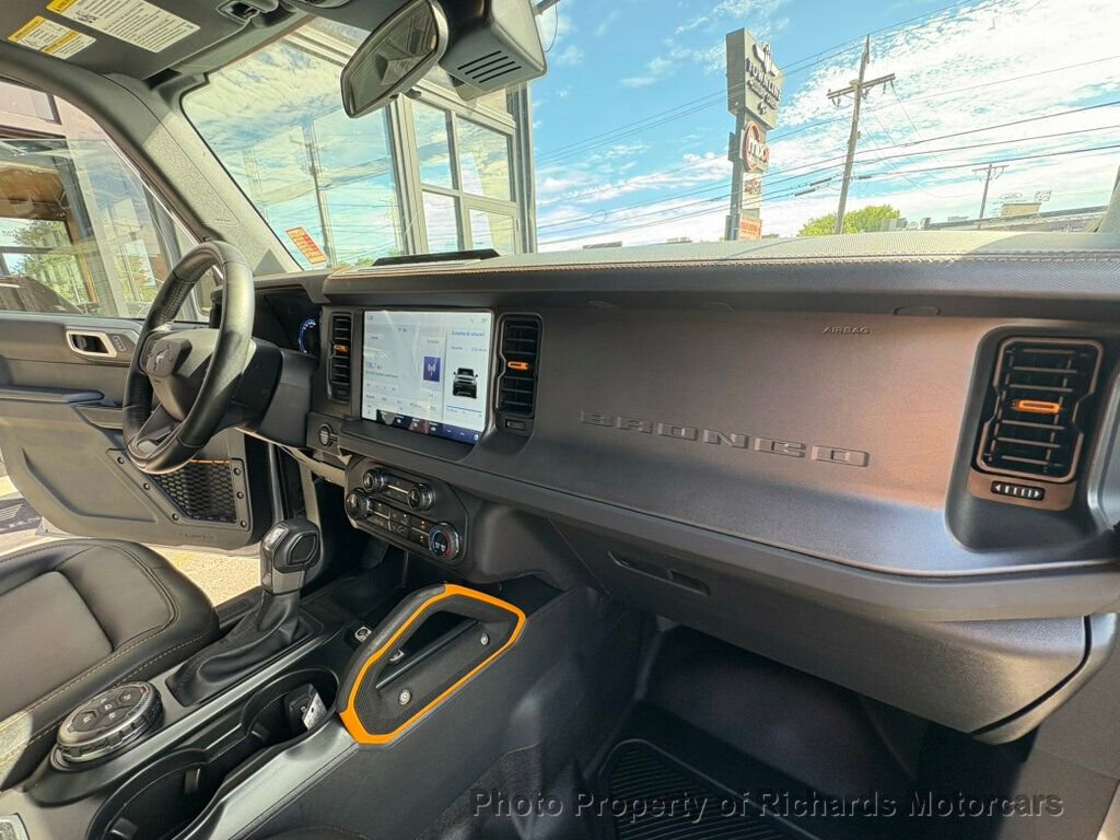 Used 2024 Ford Bronco Badlands image 24