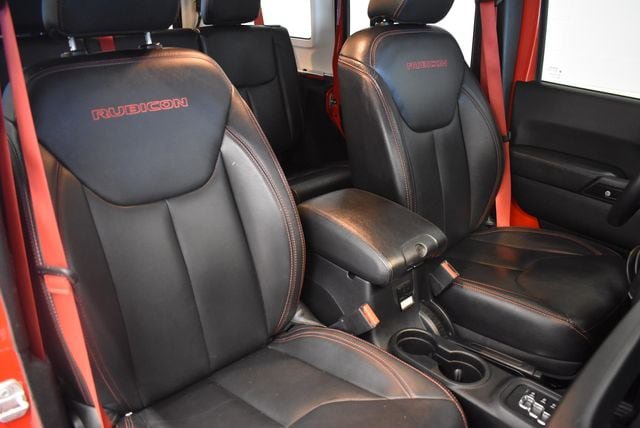 Used 2018 Jeep Wrangler Unlimited Rubicon AWD/4WD image 6