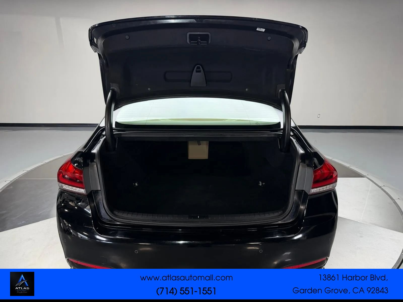 Used 2017 Genesis G80 3.8 w/ Option Group 02 RWD image 14