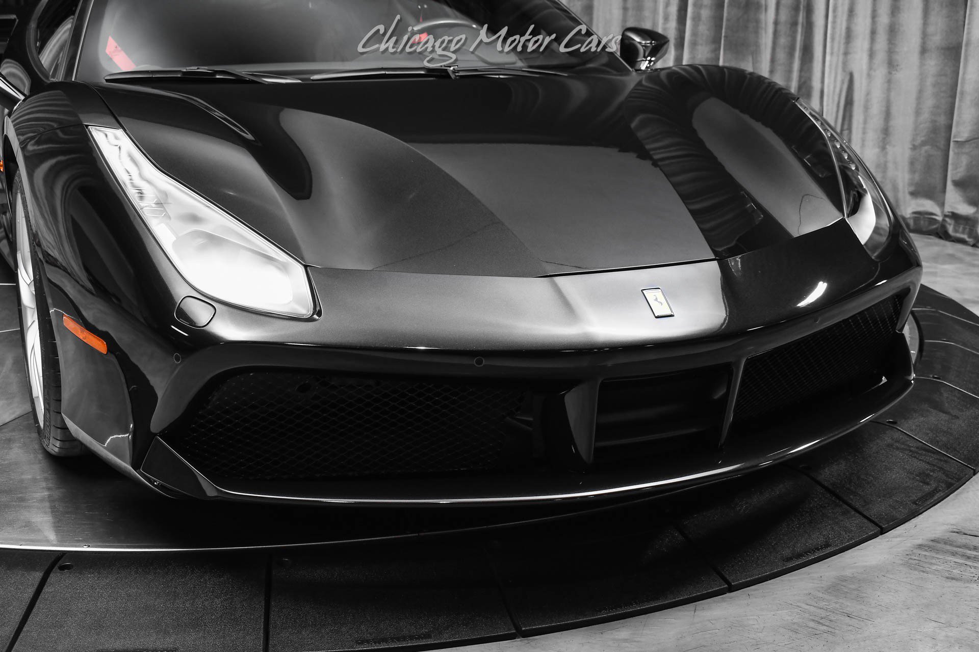 Used 2018 Ferrari 488 GTB RWD image 43