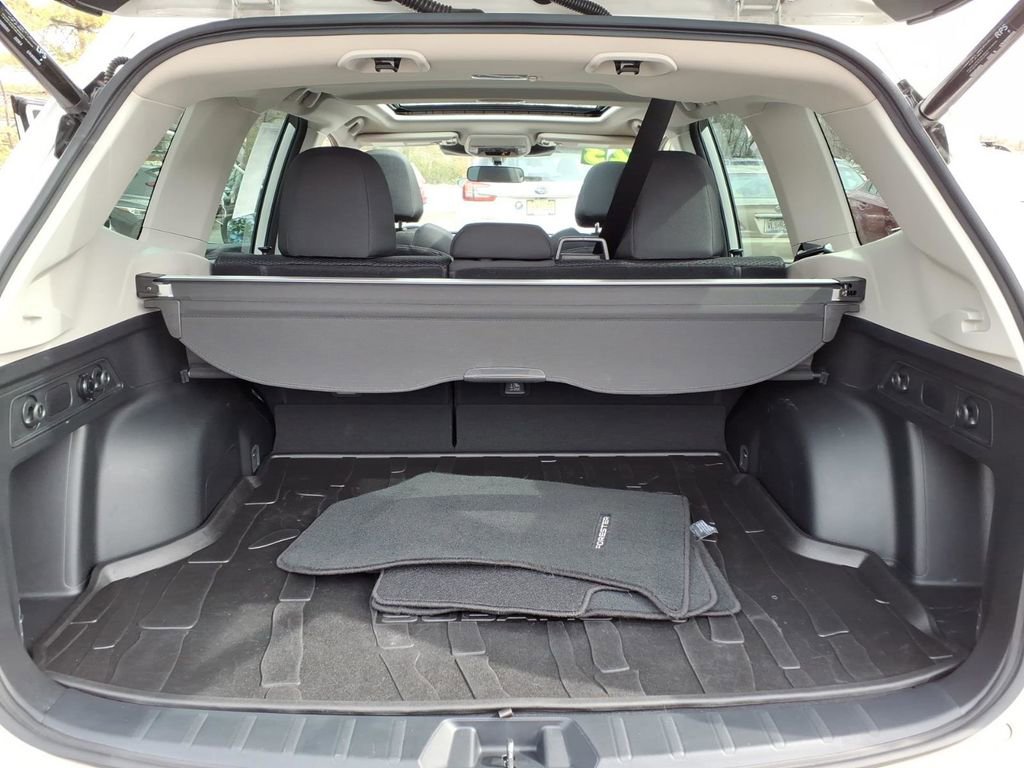 Certified 2023 Subaru Forester Premium image 25