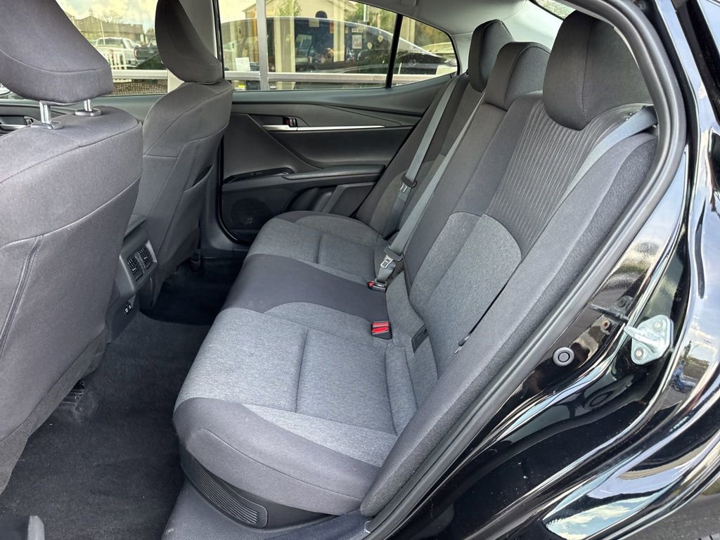 Used 2025 Toyota Camry LE FWD image 23