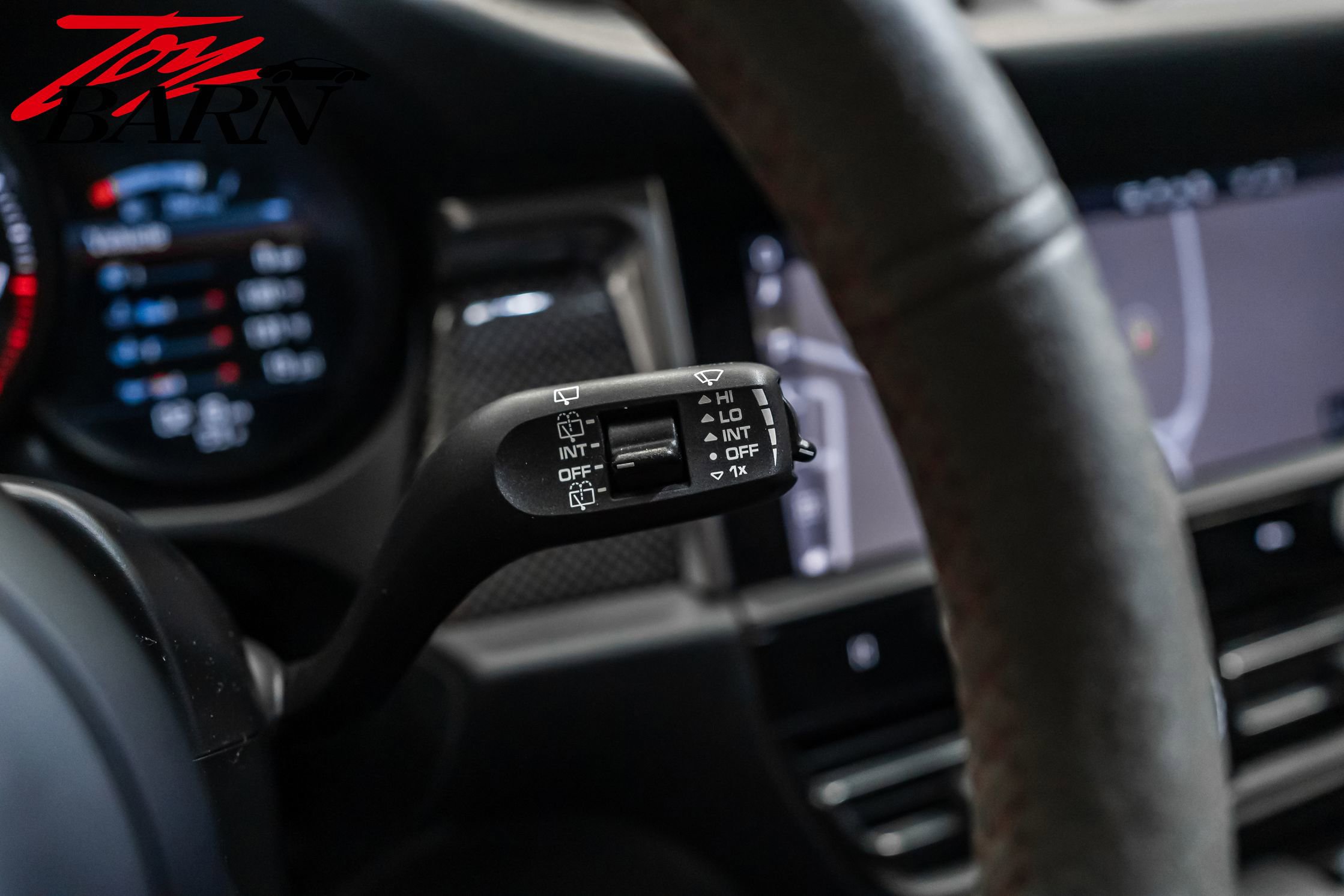 Used 2023 Porsche Macan GTS w/ GTS Sport Package image 37