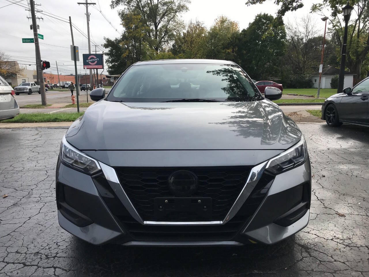 Used 2022 Nissan Sentra SV w/ Trunk Package FWD image 3