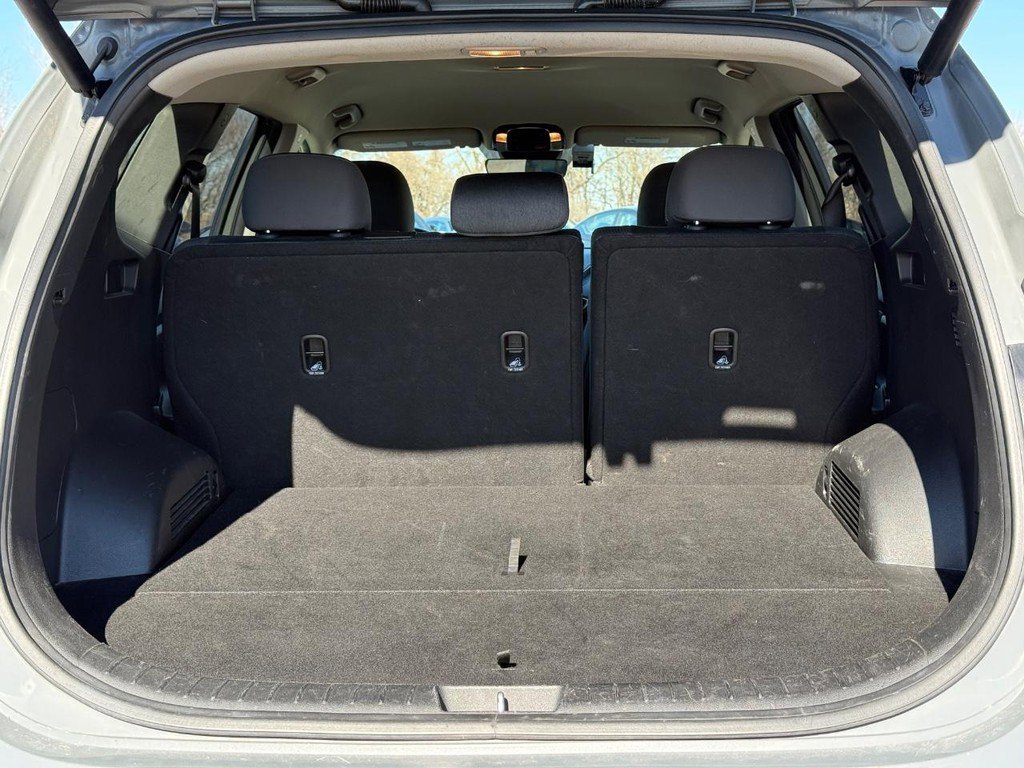 Used 2023 Hyundai Santa Fe SEL image 6