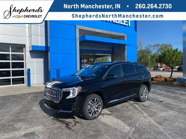 Used 2023 GMC Terrain Denali AWD/4WD image 1