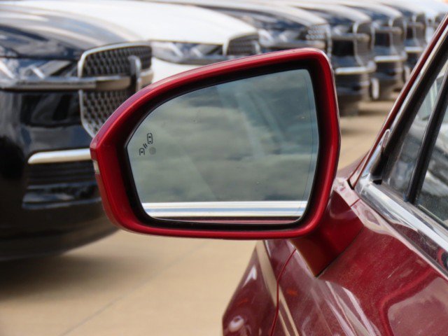 Used 2016 Lincoln MKX Reserve w/ Technology Package image 17