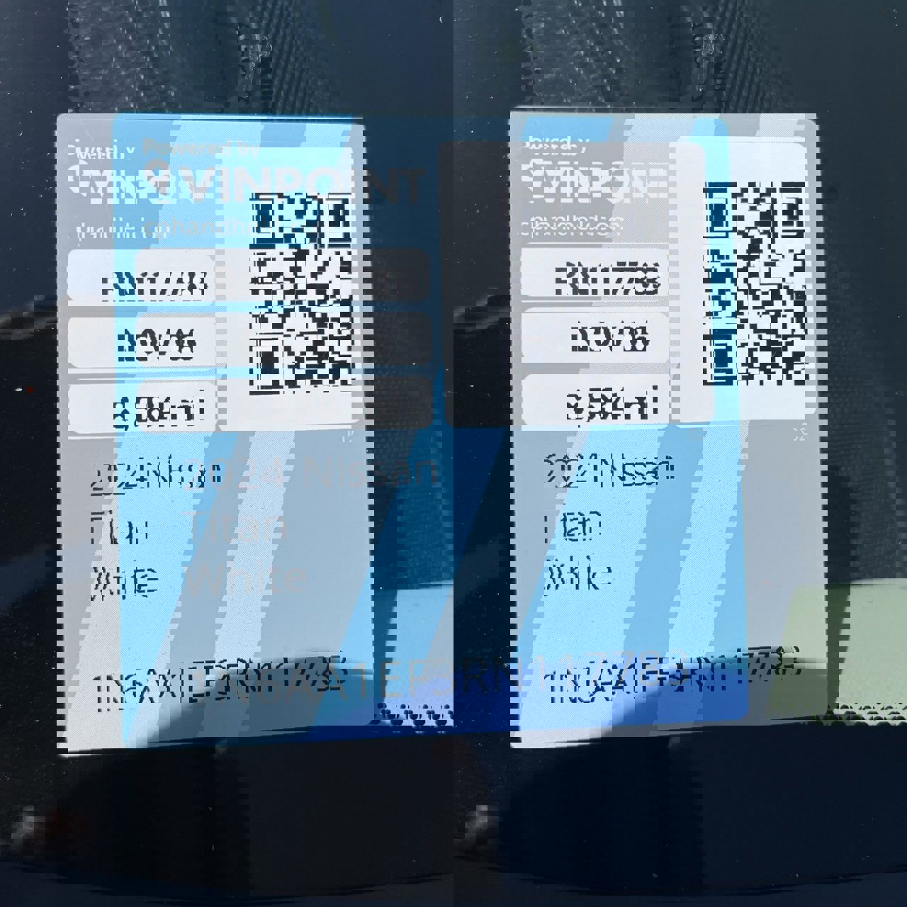 Used 2024 Nissan Titan SV w/ SV Convenience Package image 27