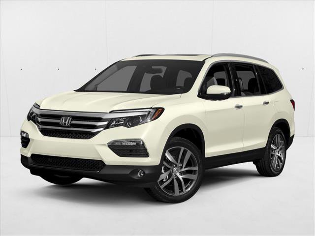 Used 2017 Honda Pilot Touring image 1
