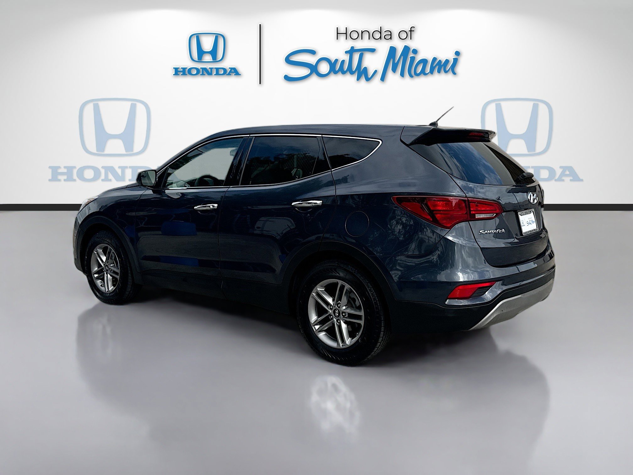 Used 2018 Hyundai Santa Fe Sport image 5
