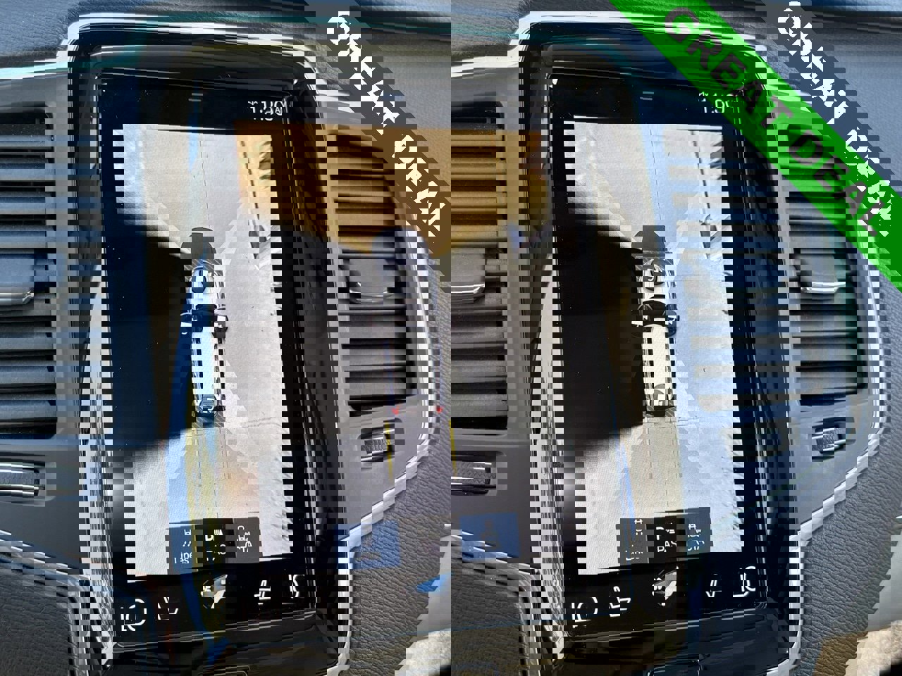 Used 2020 Volvo XC90 T8 Momentum w/ Protection Package Premier image 26