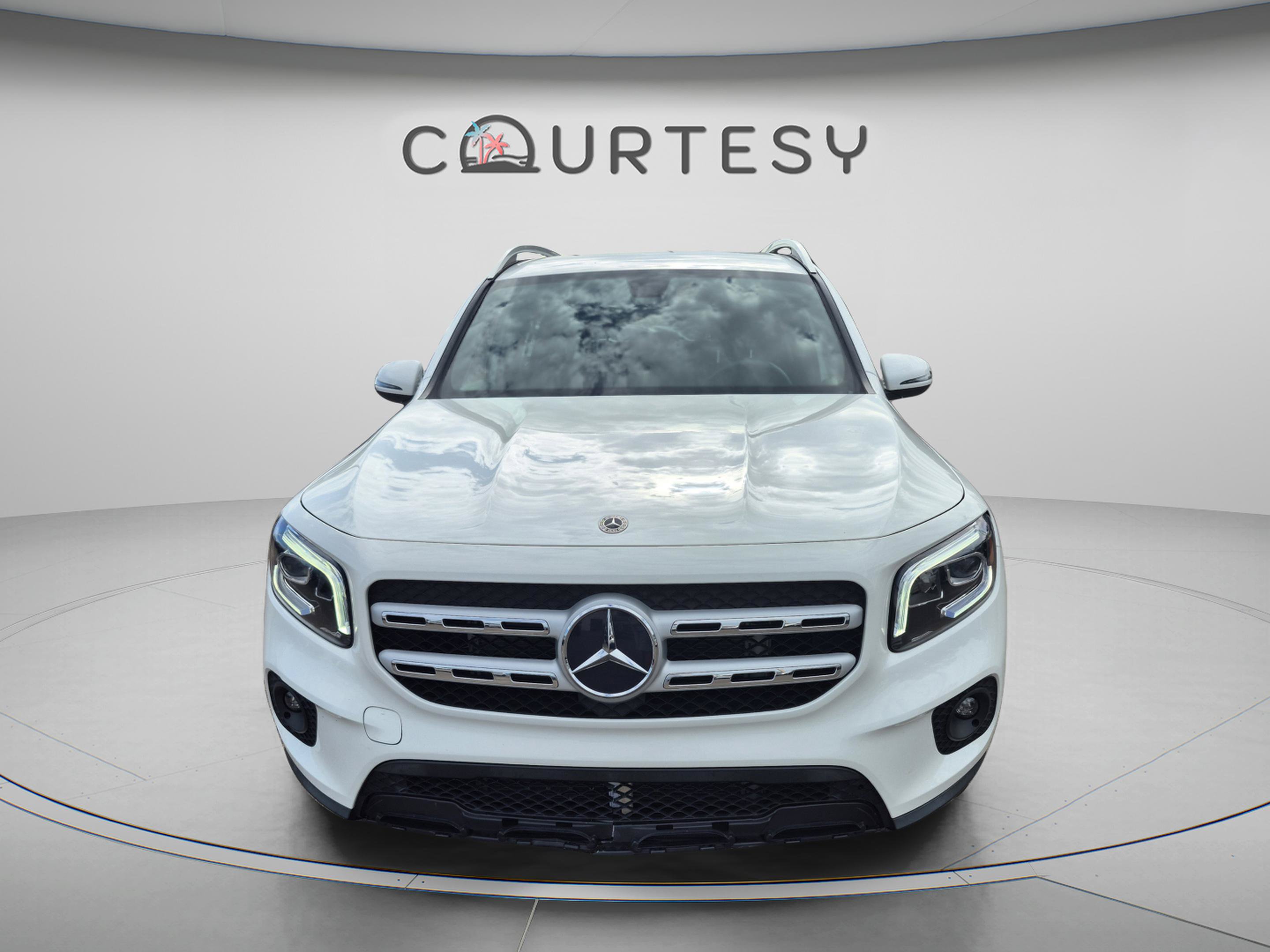 Used 2022 Mercedes-Benz GLB 250 image 10