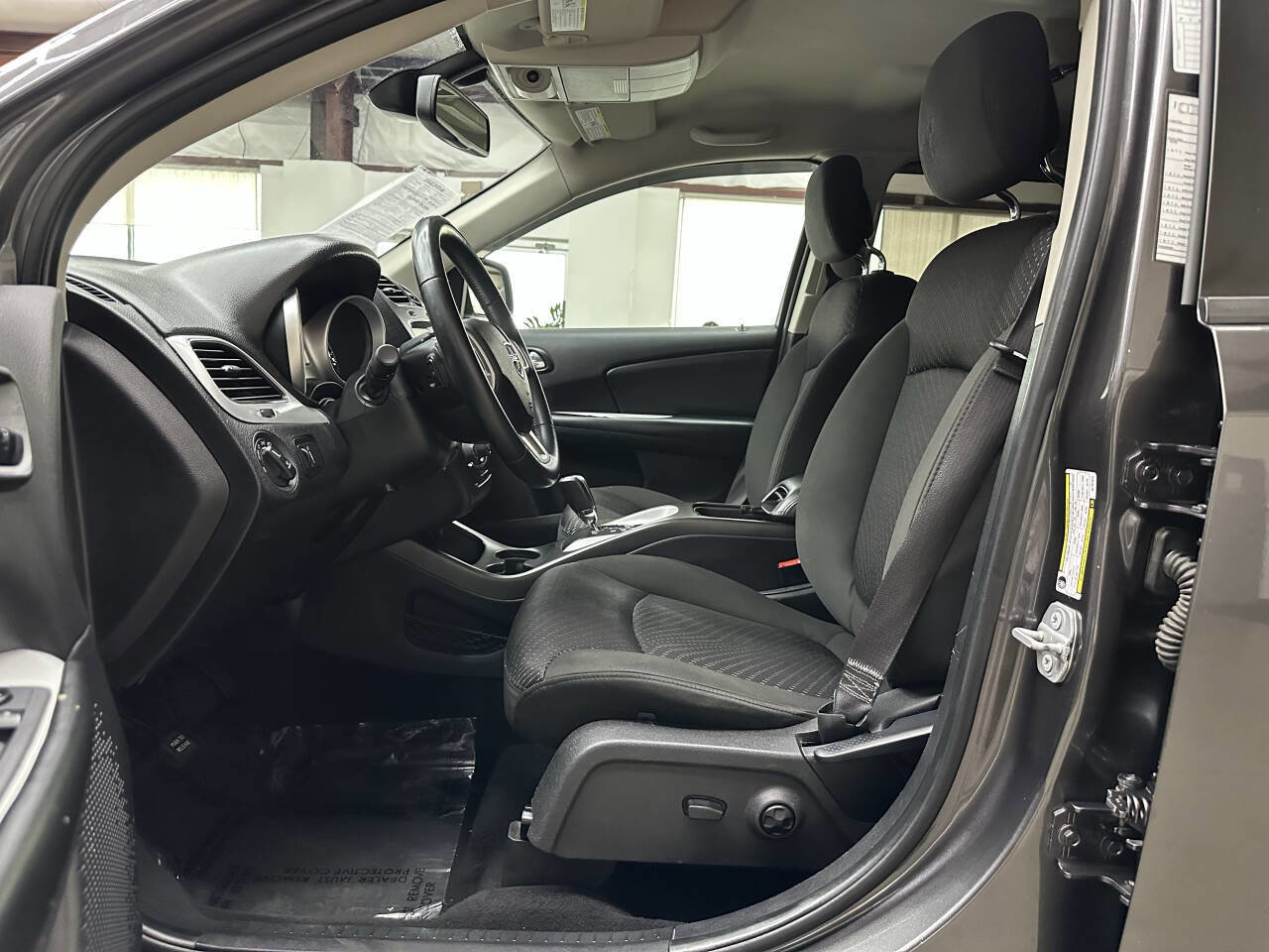 Used 2019 Dodge Journey SE w/ Premium Group image 11