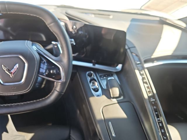 Used 2024 Chevrolet Corvette Stingray Premium Conv w/ Z51 Performance Package image 10