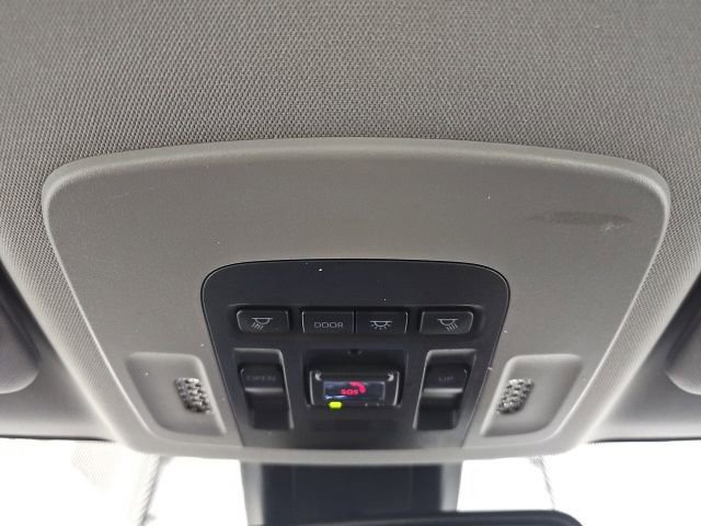 Certified 2023 Toyota Camry SE w/ Convenience Package image 28