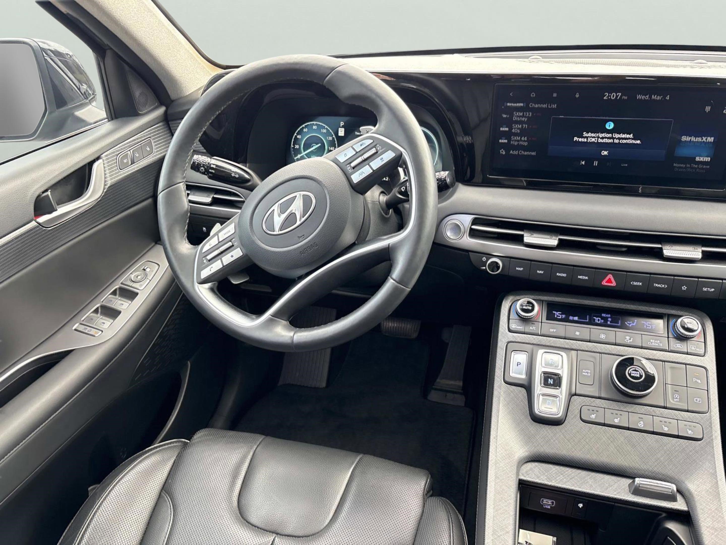 Used 2024 Hyundai Palisade Limited image 14