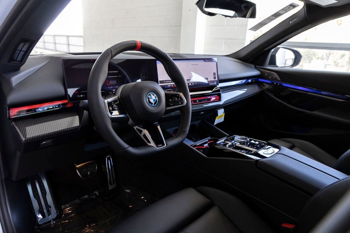 New 2026 BMW i5 w/ Executive Package AWD/4WD image 16