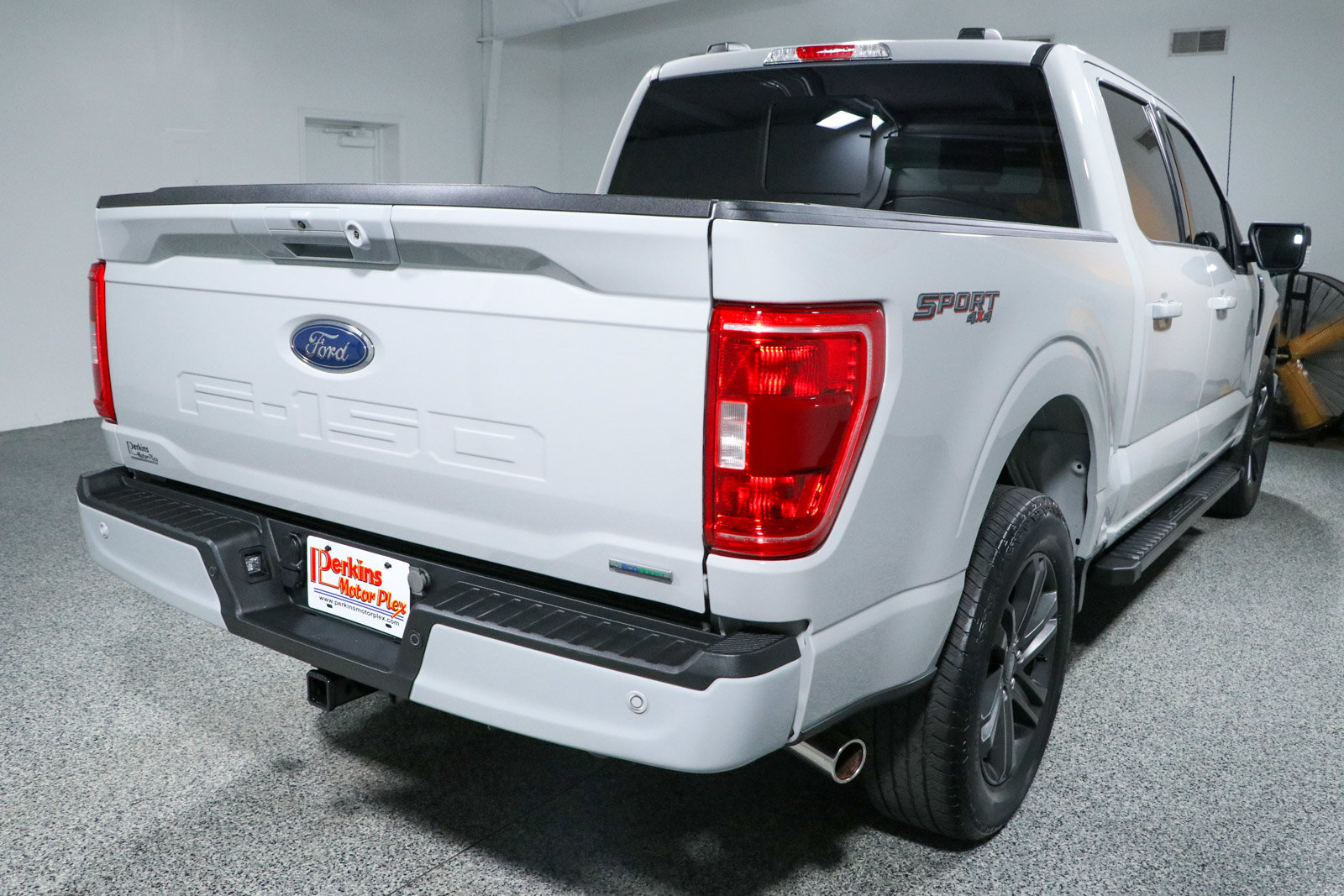 Used 2023 Ford F150 XLT w/ Equipment Group 302A High AWD/4WD image 7