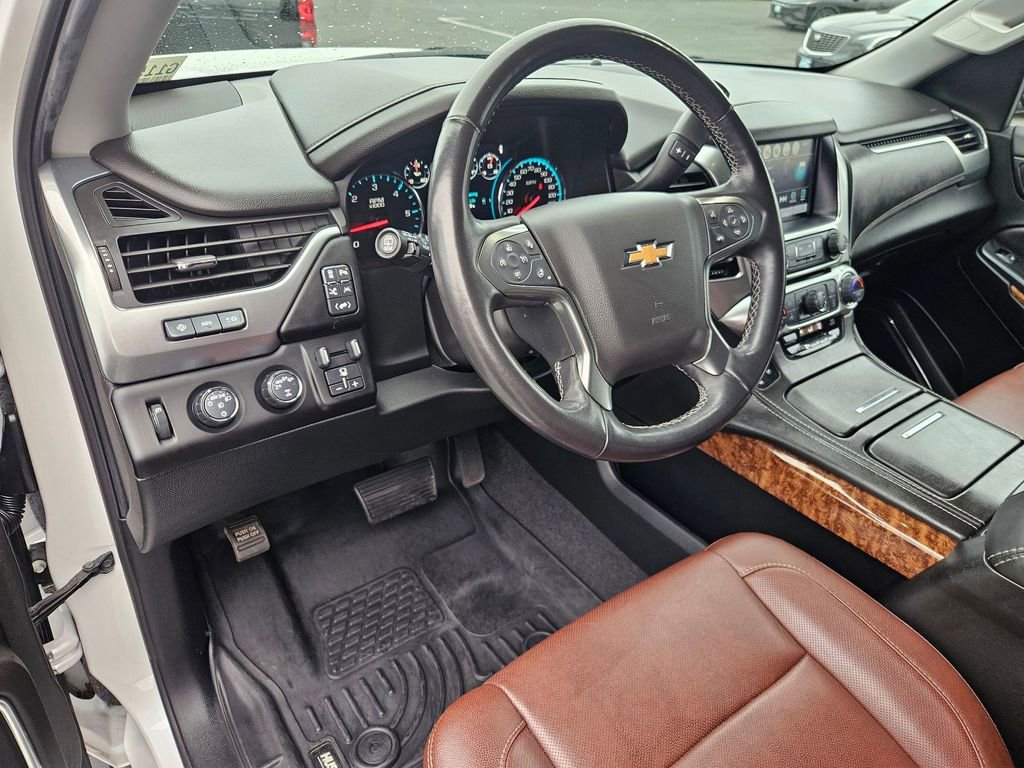 Used 2020 Chevrolet Tahoe Premier w/ Premier Plus Edition image 13