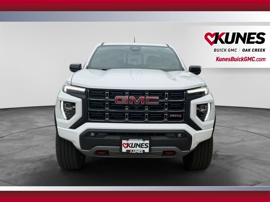 Used 2024 GMC Canyon AT4 w/ AT4 Premium Package AWD/4WD image 3
