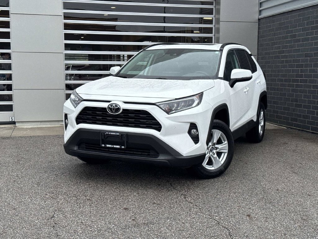 Used 2019 Toyota RAV4 XLE w/ Convenience Package AWD/4WD image 1